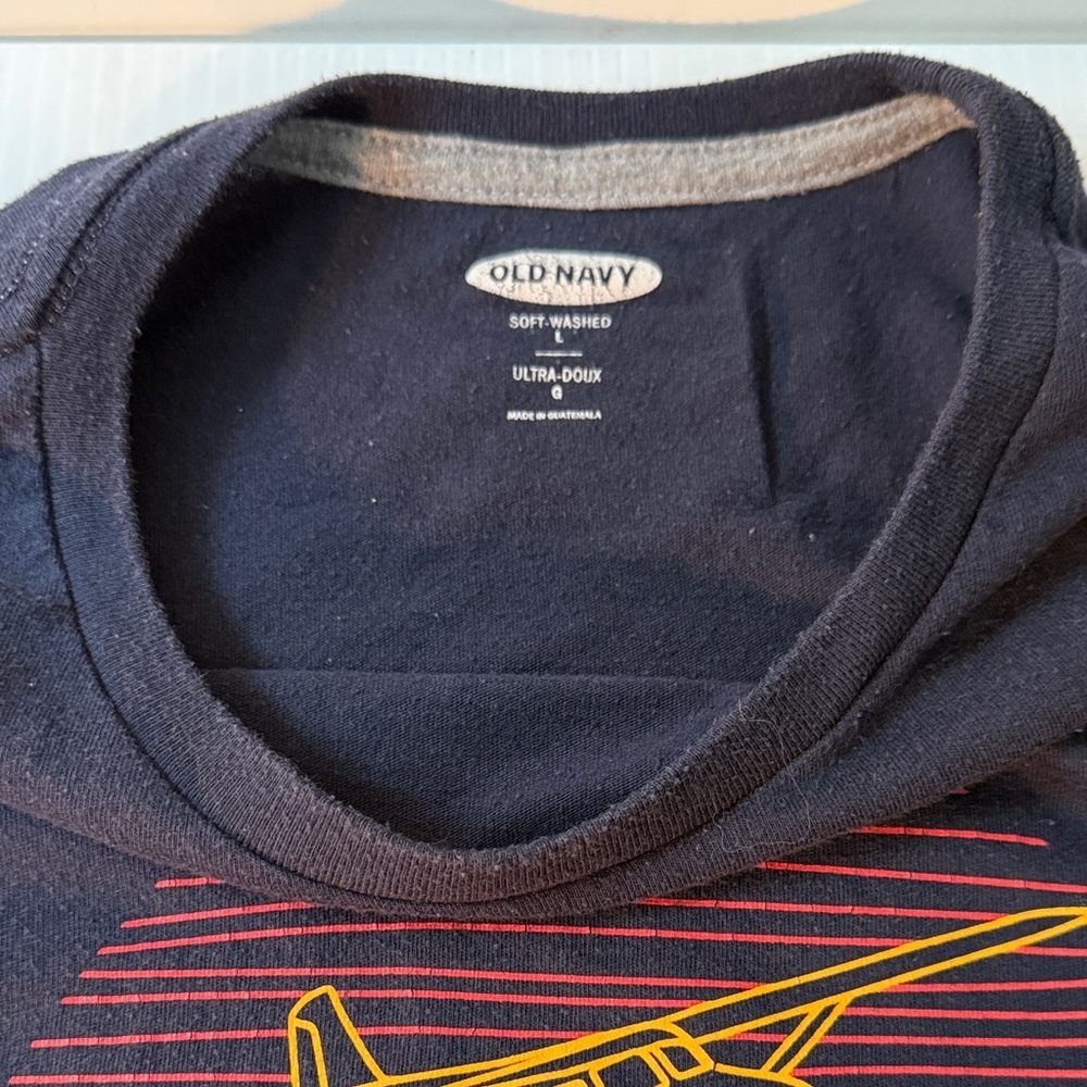 Old Navy Tee with Seaplane and Mountain Design, airplane - Picture 2 of 6